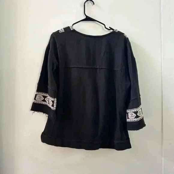 Free people embroidered blouse small - Picture 4 of 4